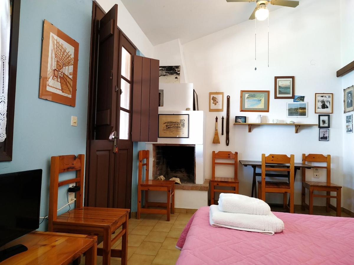 Fetsis Apartments Áyios Nikítas Exterior foto